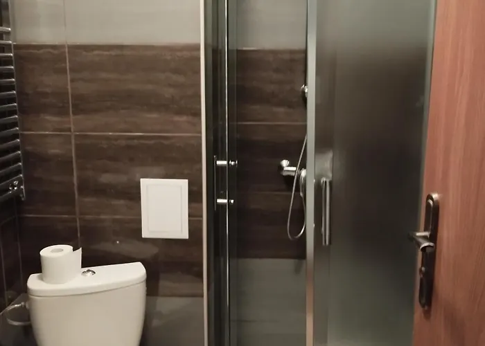 Pod Wyciagiem Szálloda *